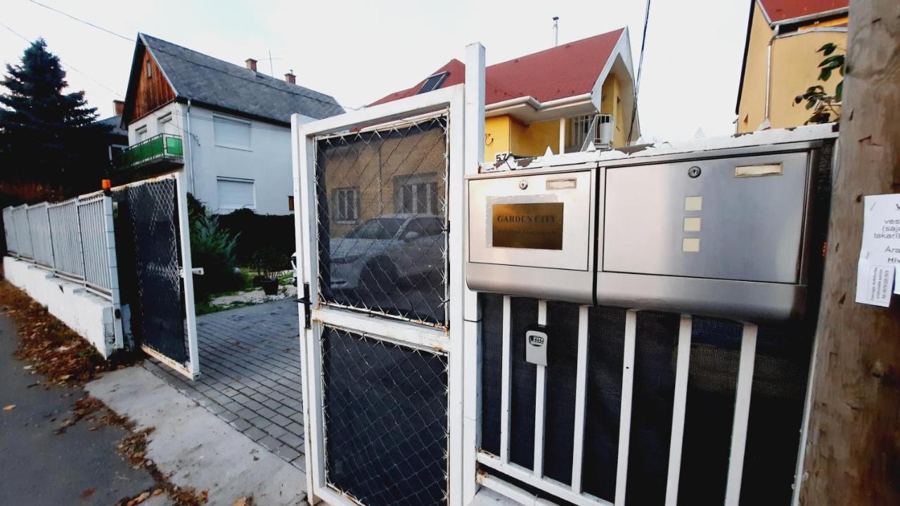 Hi-bp Garden Batsanyi Tiny House Near The Train With Free Parking Apartamento