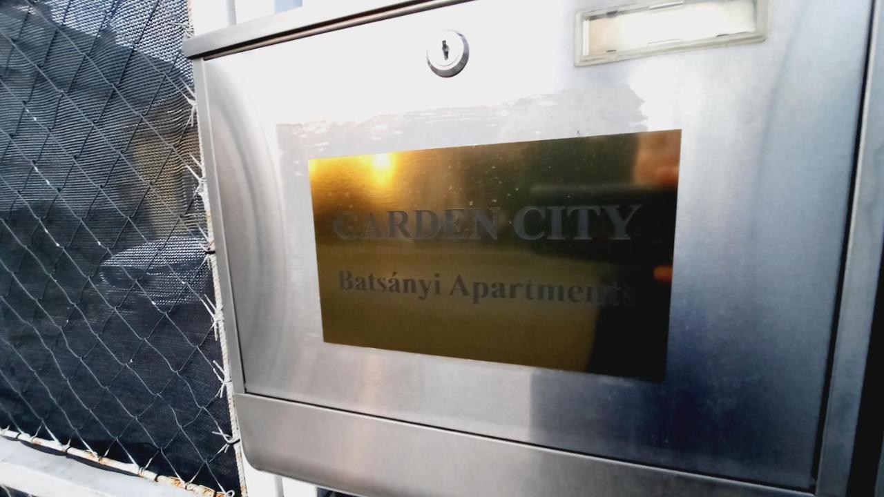 Apartamento Hi-bp Garden Batsanyi Tiny House Near The Train With Free Parking