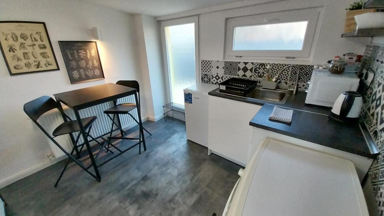 Hi-bp Garden Batsanyi Tiny House Near The Train With Free Parking Apartament Budapesta