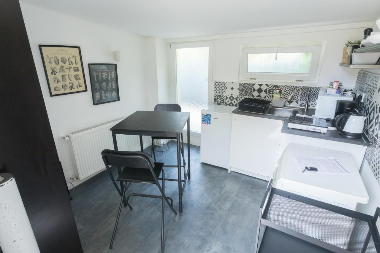 Hi-bp Garden Batsanyi Tiny House Near The Train With Free Parking * Budapesta